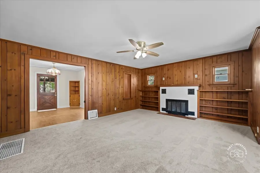 215 W Rock Street, Plano, IL 60545 - #3
