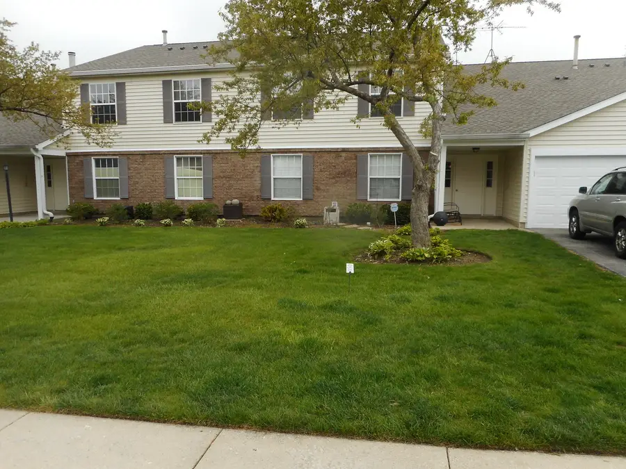 355 Wilmington Drive #D1, Bartlett, IL 60103 - #2