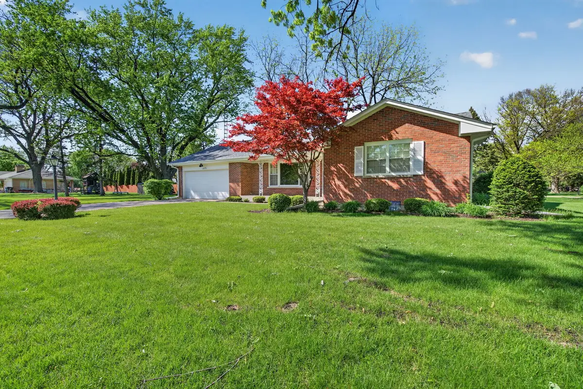 2275 Garden Road, Aurora, IL 60506 - #1