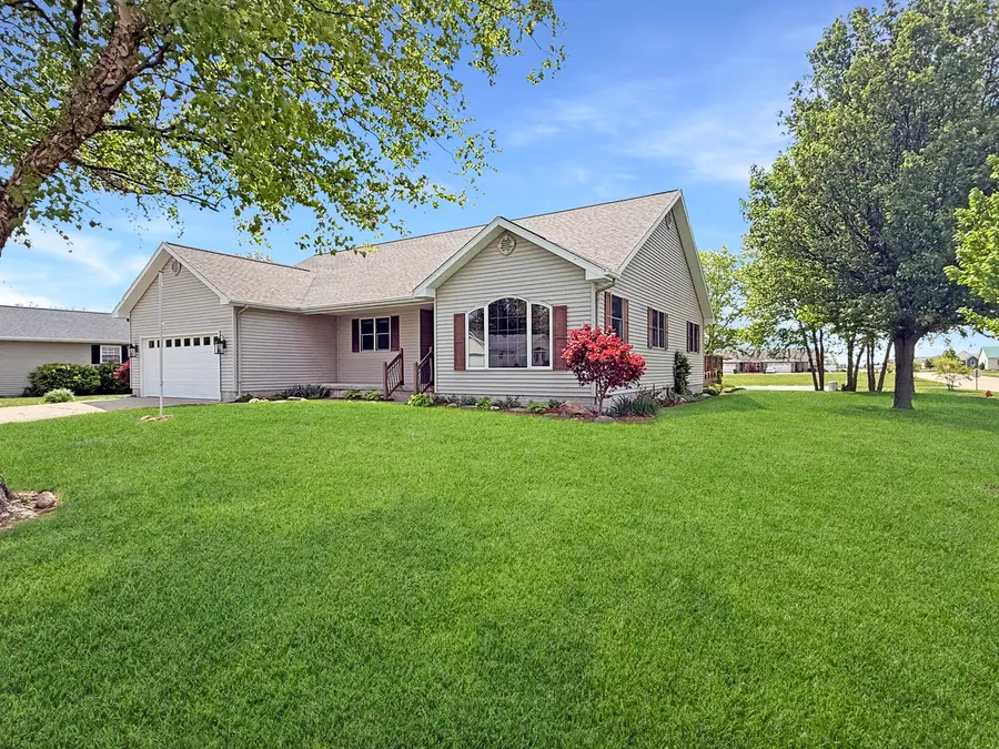409 Betty Court, Fisher, IL 61843 - #2