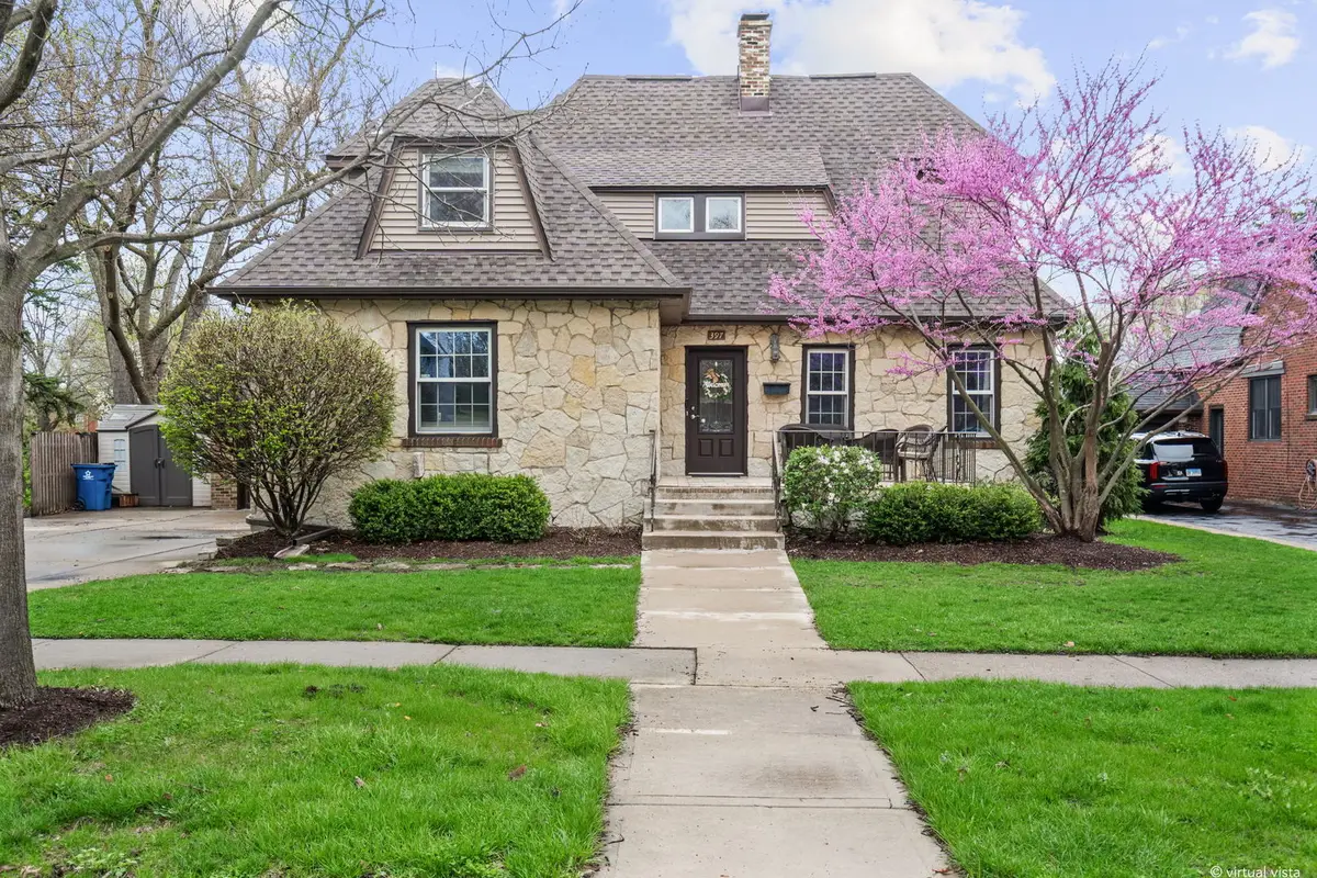 397 S Holly Avenue, Elmhurst, IL 60126 - #1