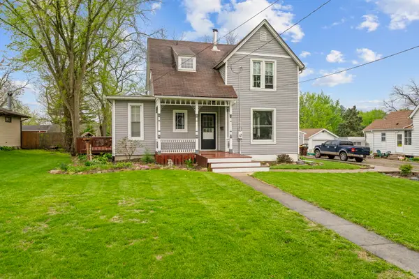 205 E Brayton, Mount Morris, IL 61054