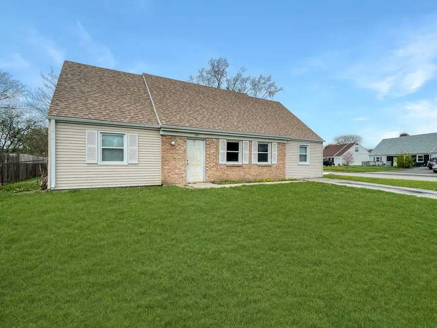 104 Stoneham Court, Bolingbrook, IL 60440 - #2