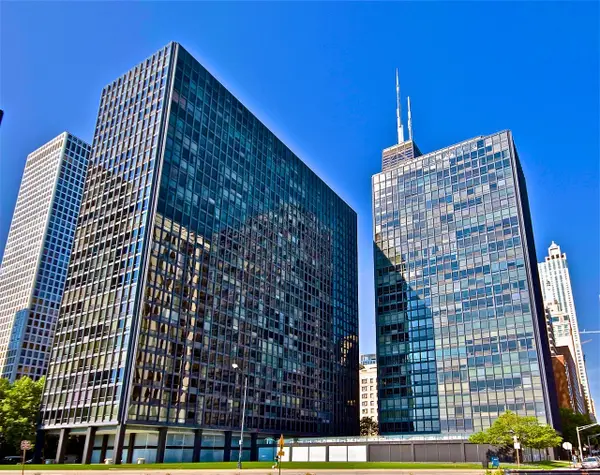 900 N Lake Shore Drive #1207, Chicago, IL 60611