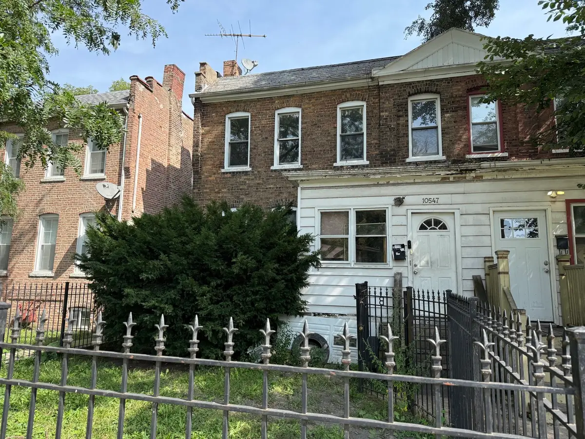 10547 S Corliss Avenue, Chicago, IL 60628 - #1