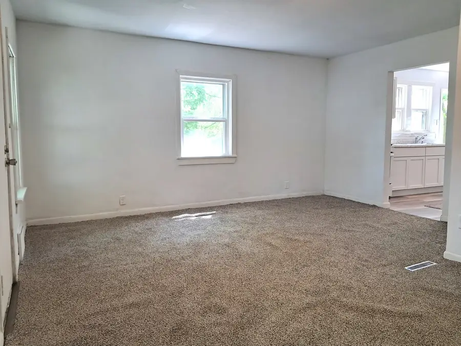 21 Wilson Avenue, Joliet, IL 60433 - #3