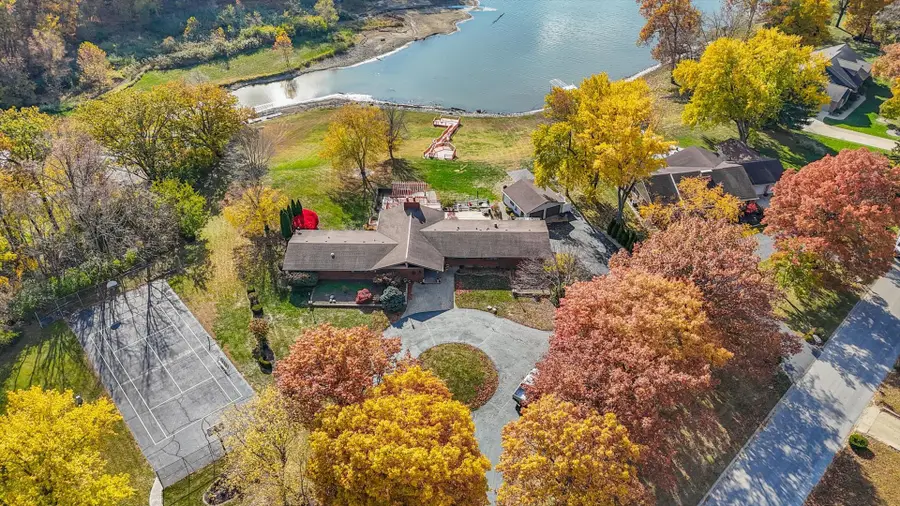 120 Thornhill Drive, Danville, IL 61832 - #3