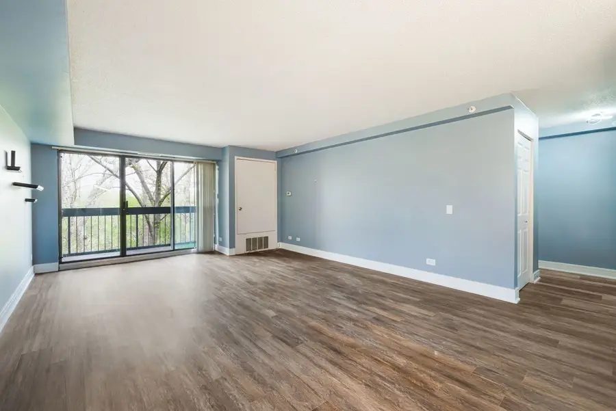 1840 Huntington Boulevard #203, Hoffman Estates, IL 60169 - #3