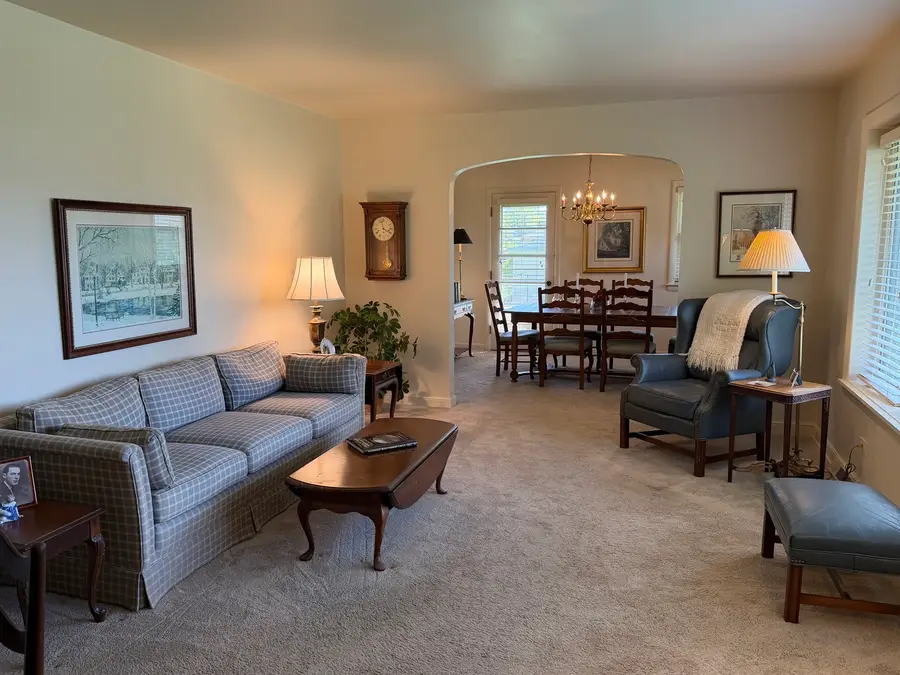 10045 S 53rd Avenue, Oak Lawn, IL 60453 - #2
