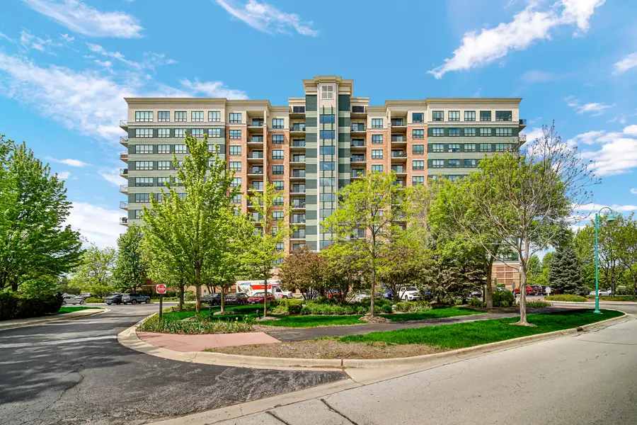 6420 Double Eagle Drive #414, Woodridge, IL 60517 - #2