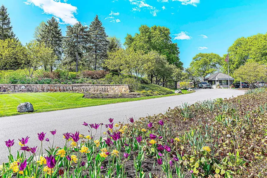 744 Old Barn Road, Lake Barrington, IL 60010 - #2