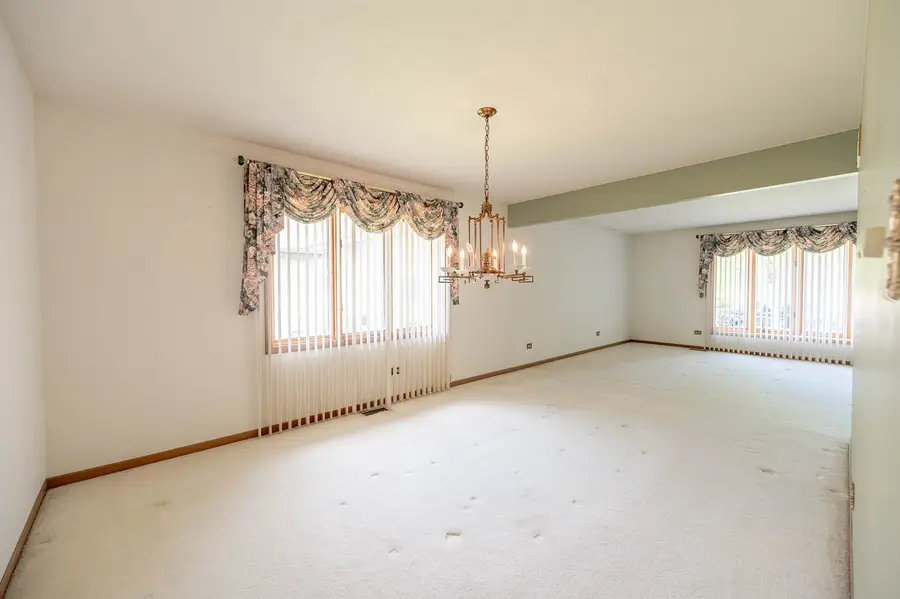 15606 New England Avenue, Oak Forest, IL 60452 - #3