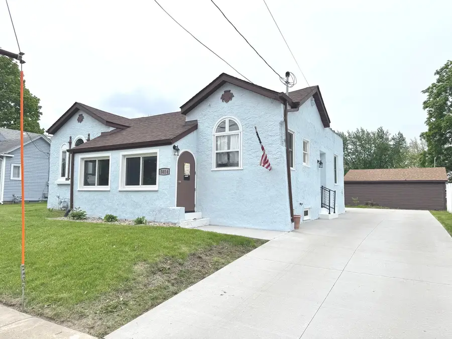 3014 20th Avenue, Rock Island, IL 61201 - #2