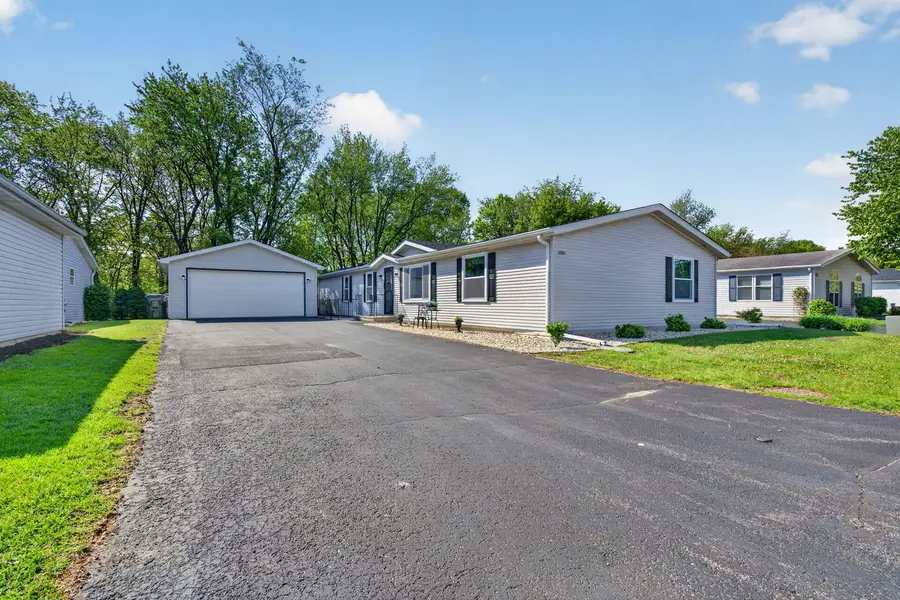22533 S Woodside Drive, Channahon, IL 60410 - #3