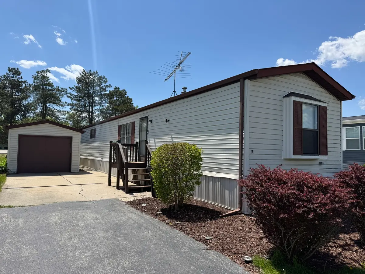17 Cardinal Drive, Beecher, IL 60401 - #1