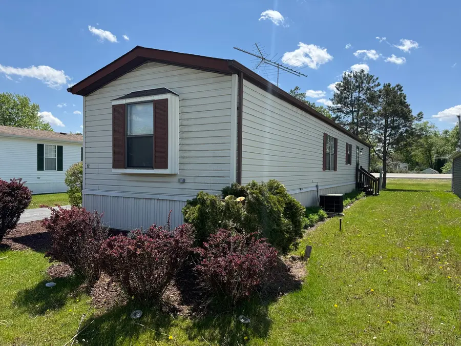 17 Cardinal Drive, Beecher, IL 60401 - #2
