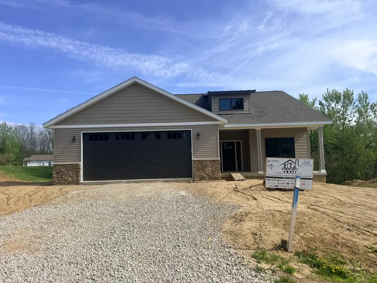 3406 Covington Drive, Davenport, IA 52806 - #1