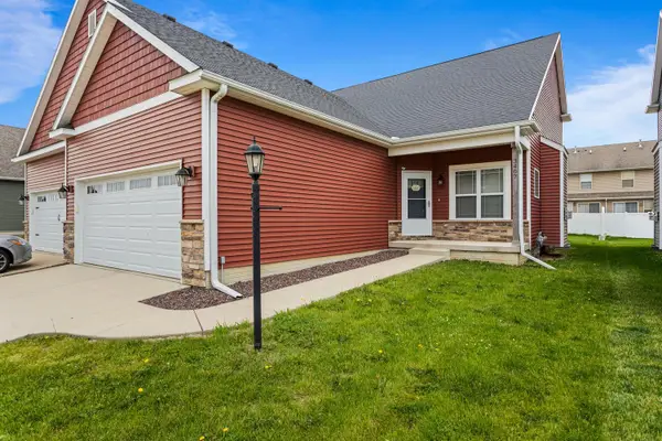 3407 Boulder Ridge Drive, Champaign, IL 61822
