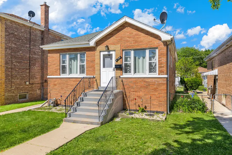 1618 Gunderson Avenue, Berwyn, IL 60402 - #3