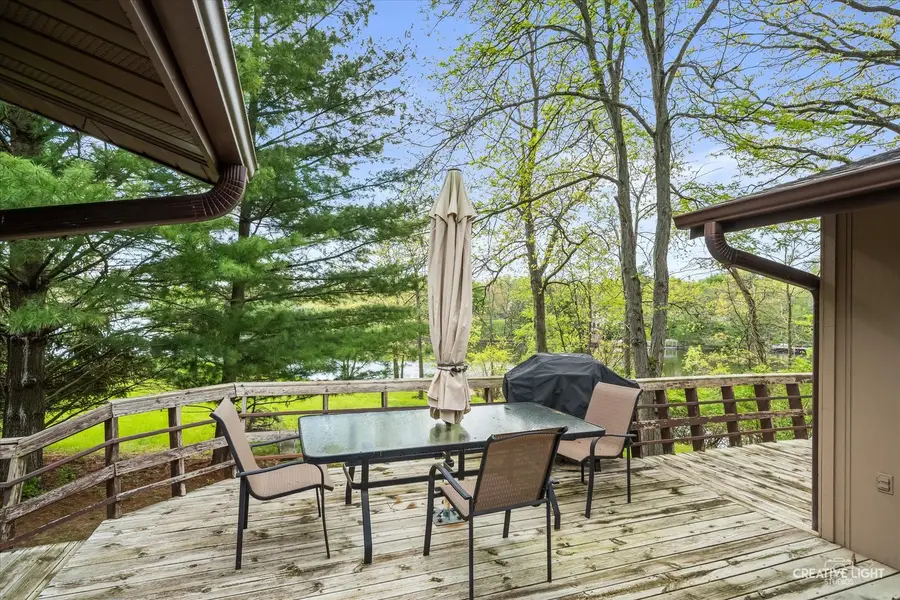 27 Clearwater Point, Putnam, IL 61560 - #3