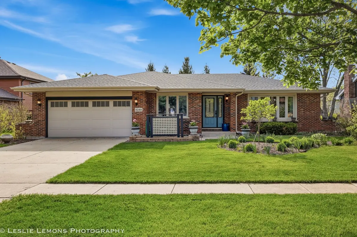 8248 Middlebury Avenue, Woodridge, IL 60517 - #1