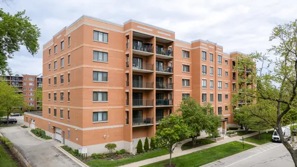 1636 Ashland Avenue #309, Des Plaines, IL 60016