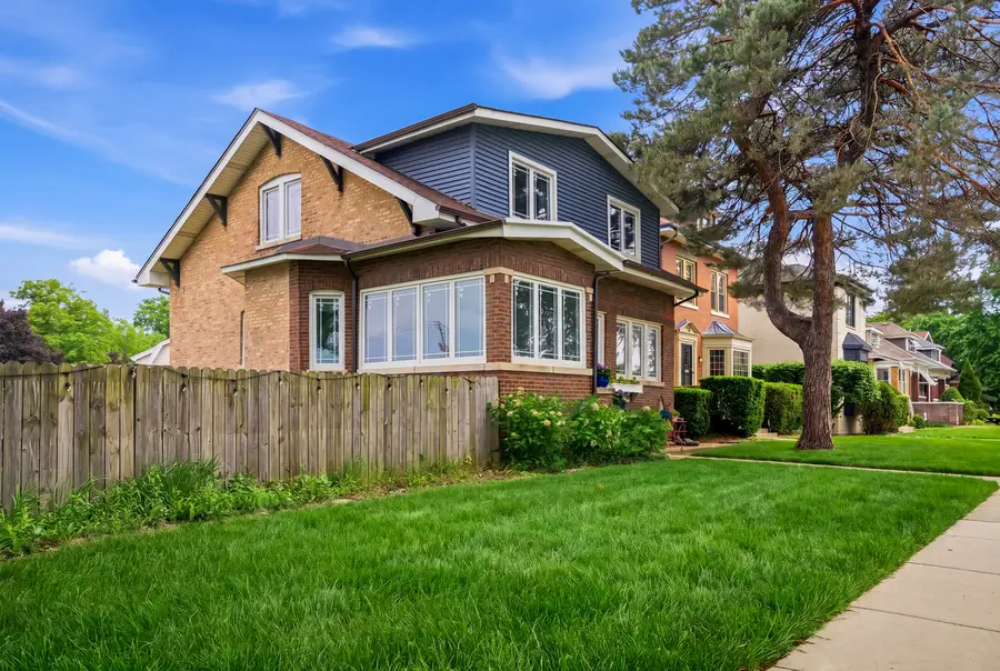 6710 Riverside Drive, Berwyn, IL 60402 - #3