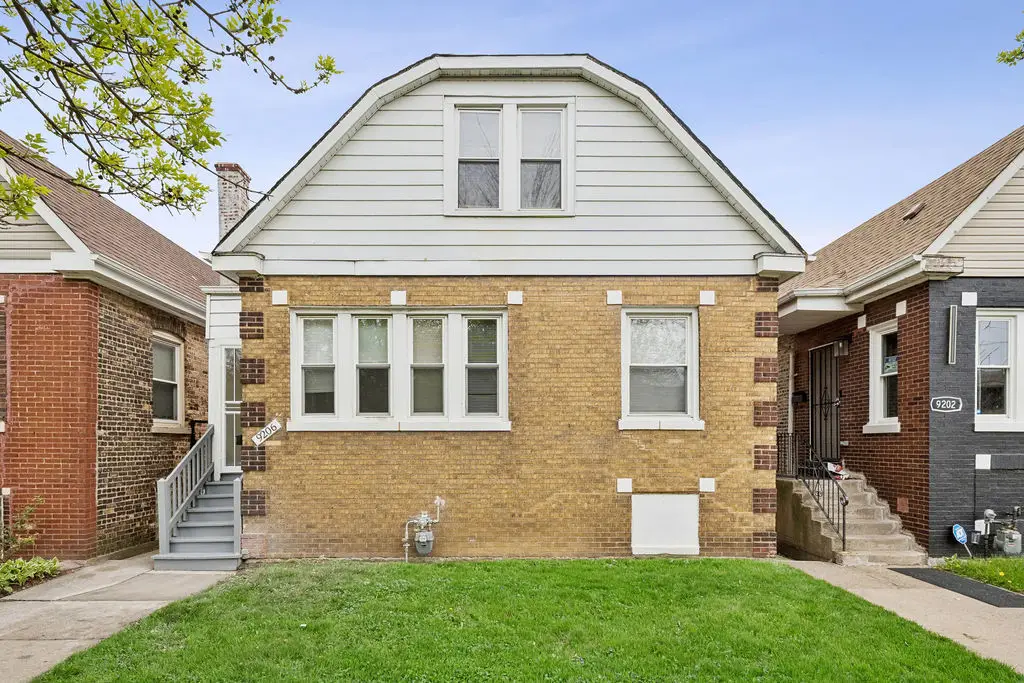 9206 S Anthony Avenue, Chicago, IL 60617 - #1
