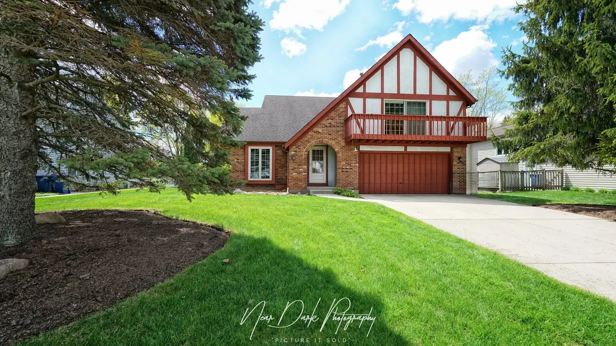 17271 W Huntington Circle, Grayslake, IL 60030 - #1