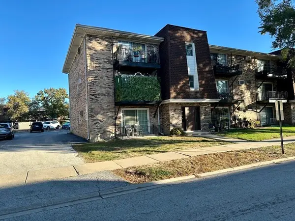 7008 Oconnell Drive #201, Chicago Ridge, IL 60415