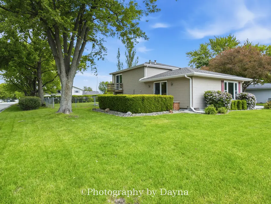 60 Hilltop Drive, Bourbonnais, IL 60914 - #3