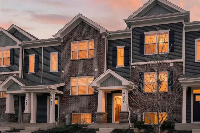 Address Withheld By Seller, Tinley Park, IL 60477 - #2