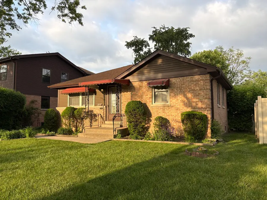9039 Austin Avenue, Morton Grove, IL 60053 - #2