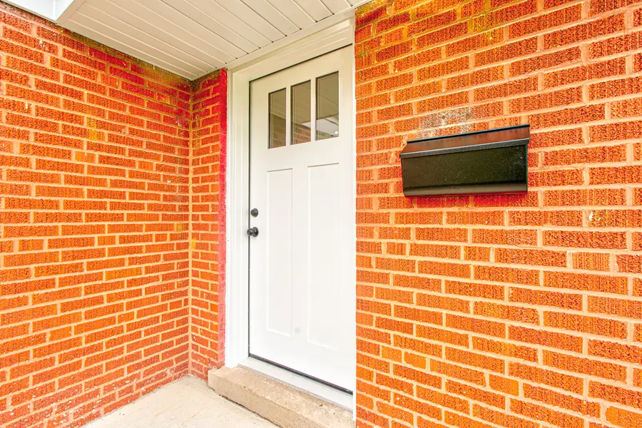 458 Rice Avenue, Bellwood, IL 60104 - #2