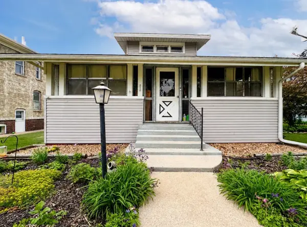 212 Tinley Avenue, Depue, IL 61322