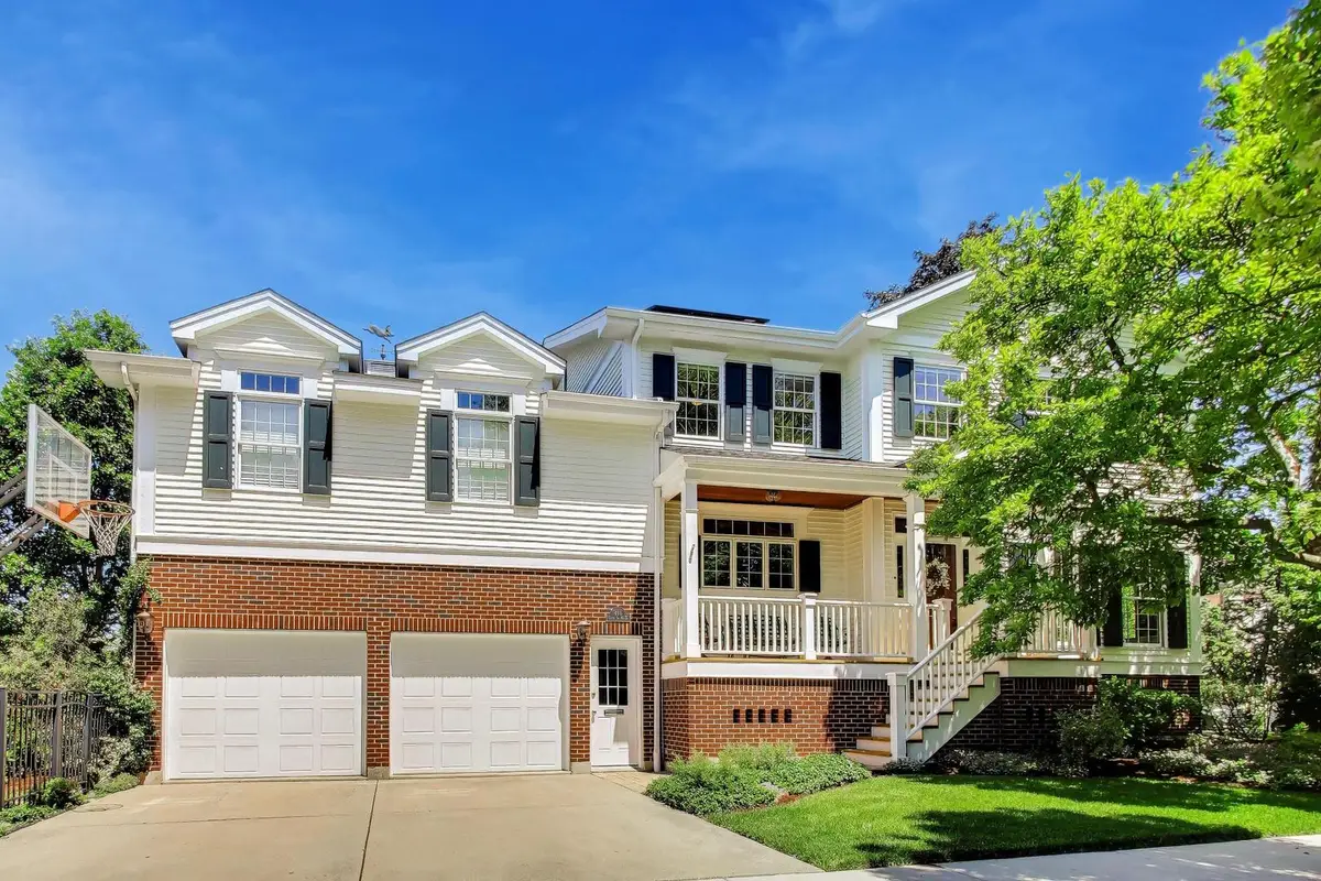 418 S Na Wa Ta Avenue, Mount Prospect, IL 60056 - #1