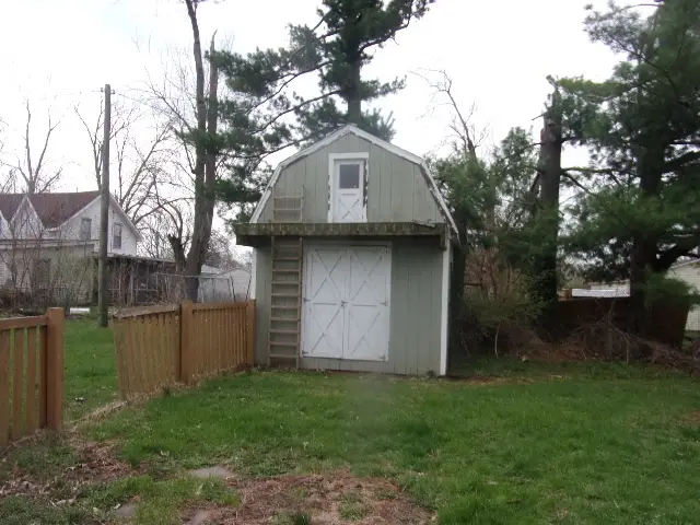 902 E Richardson Street, Farmer City, IL 61842 - #3