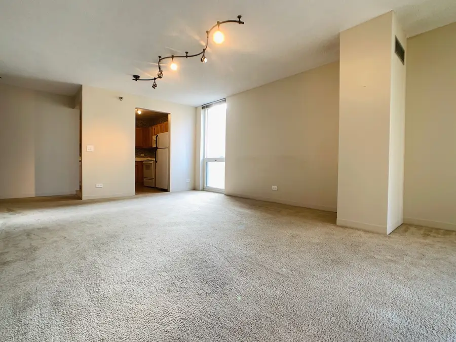 200 N Dearborn Street #1002, Chicago, IL 60601 - #2