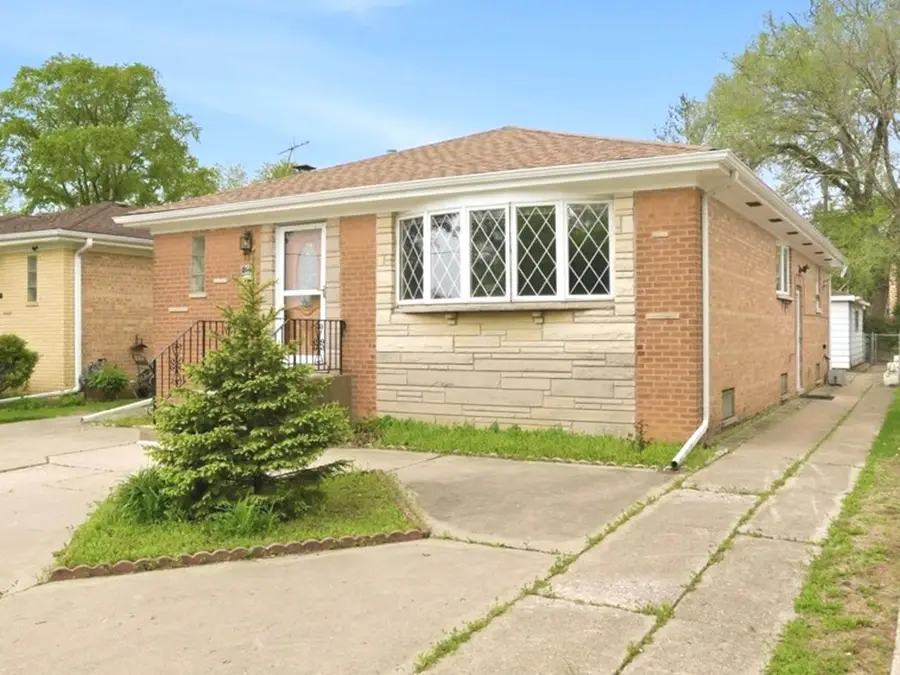 8642 Gross Point Road, Skokie, IL 60077 - #3