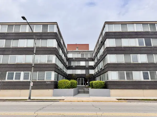 7251 Randolph Street #A2, Forest Park, IL 60130