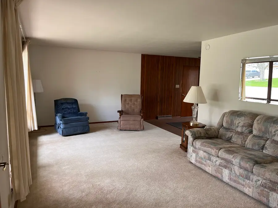 504 Ash Avenue, Morrison, IL 61270 - #2