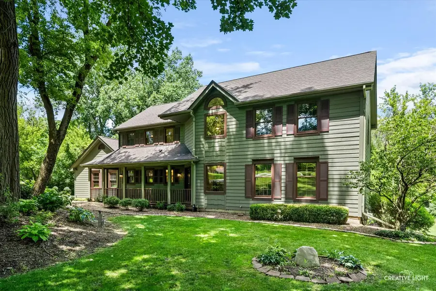 39W860 Reindeer Trail, Saint Charles, IL 60175 - #3