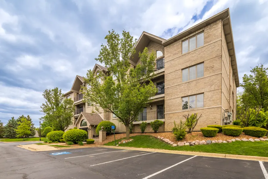 11921 Windemere Court #204, Orland Park, IL 60467 - #3