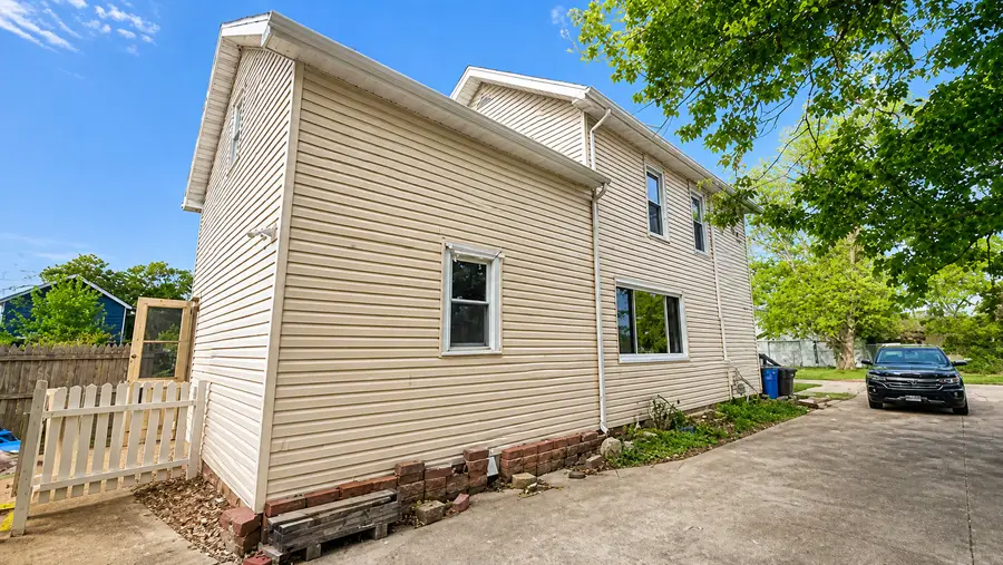 116 N West Street, Princeville, IL 61559 - #2