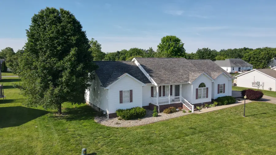 1208 Turnberry Drive, Herrin, IL 62948 - #3