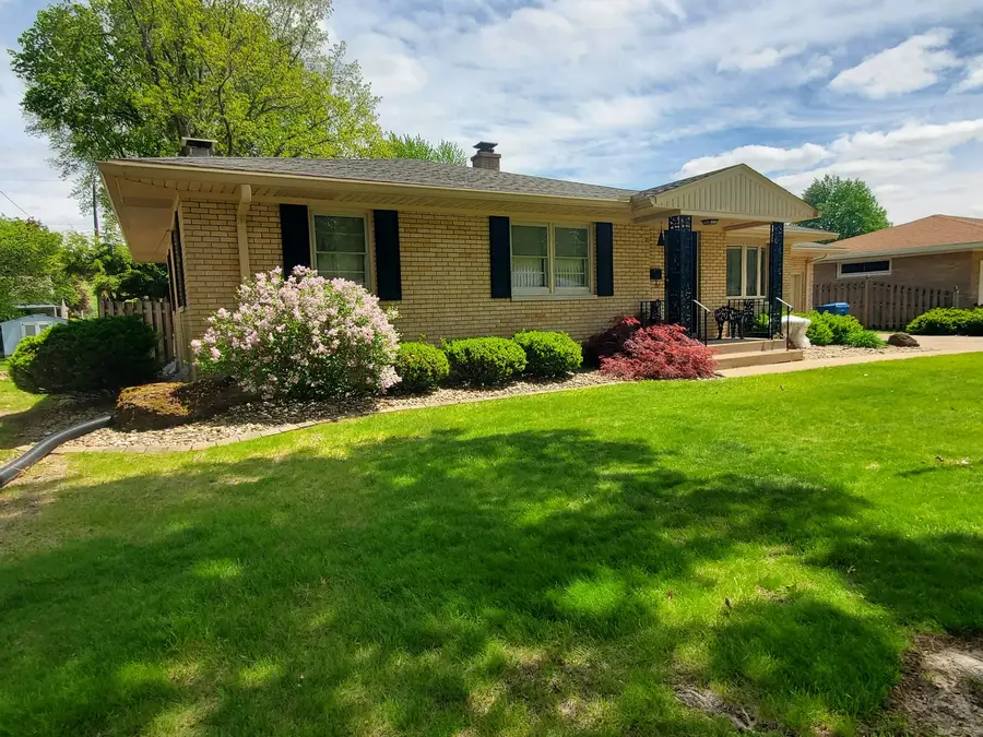 3500 12th Street, East Moline, IL 61244 - #2