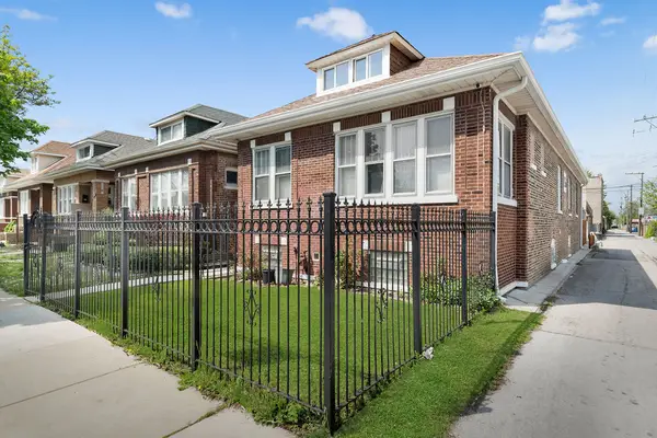 5914 S Washtenaw Avenue, Chicago, IL 60629