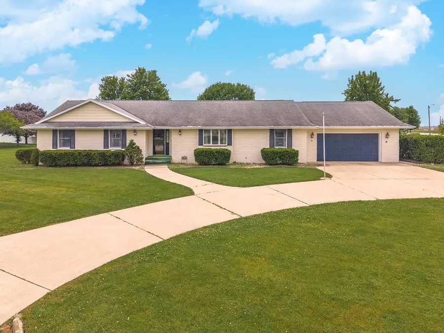 301 Scott Drive, Dwight, IL 60420 - #2