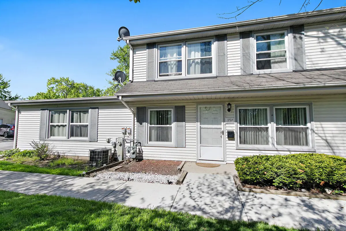 1797 Queensbury Circle, Hoffman Estates, IL 60169 - #1