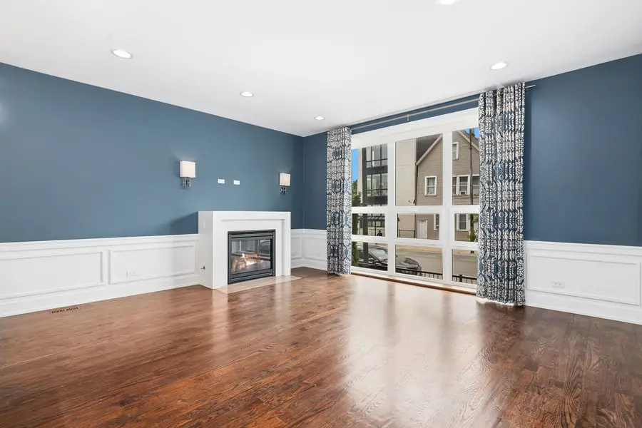 3007 N California Avenue #1s, Chicago, IL 60618 - #2